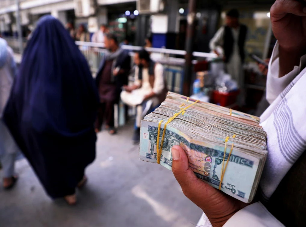 Taliban seize $12.4 million from former top Afghan officials