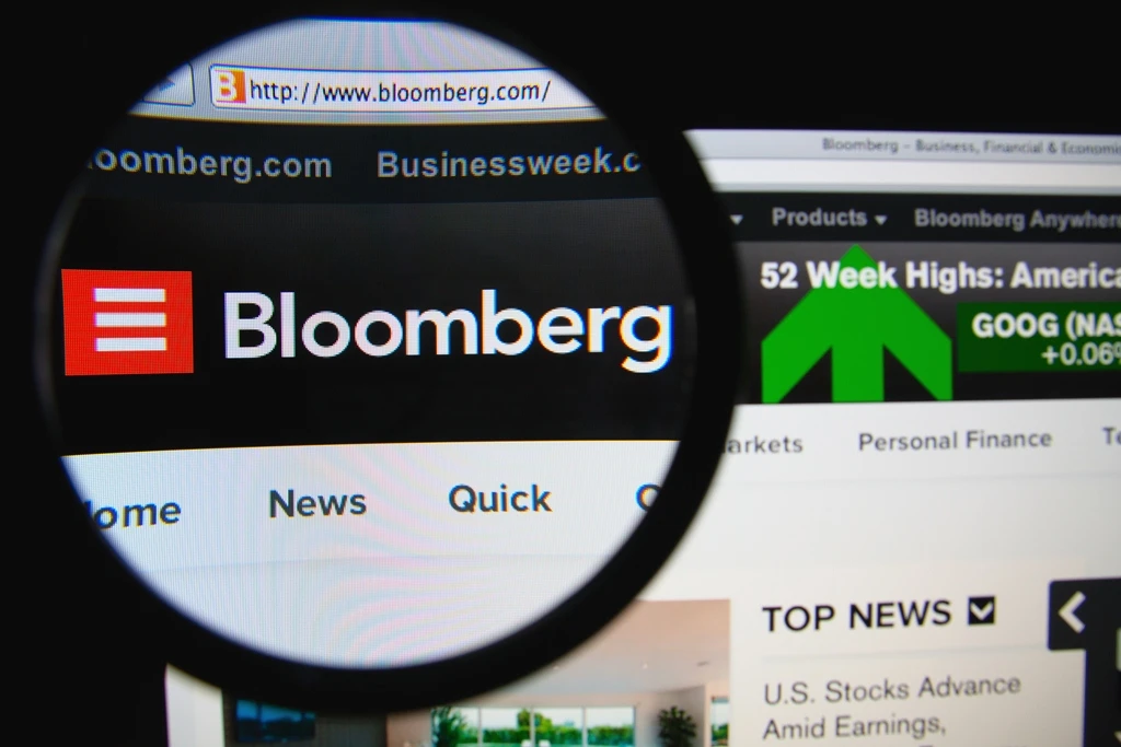 French court lowers Bloomberg fine over hoax Vinci statement -media reports