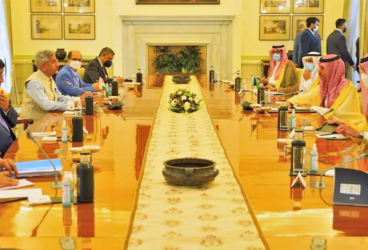 Saudi FM Prince Faisal bin Farhan (first right) and India’s FM Subrahmanyam Jaishankar (first left) meet in New Delhi, India, on September 19, 2021. (Photo courtesy: @DrSJaishankar/Twitter)