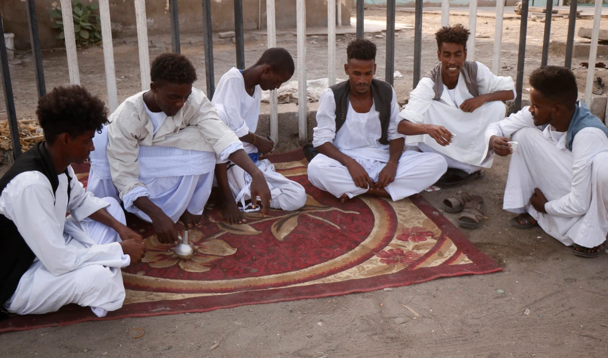 he Hadendoa tribe, the largest subdivision of the Beja people in Sudan’s impoverished east, have criticized the fragile peace deal saying it does not represent them. (AFP