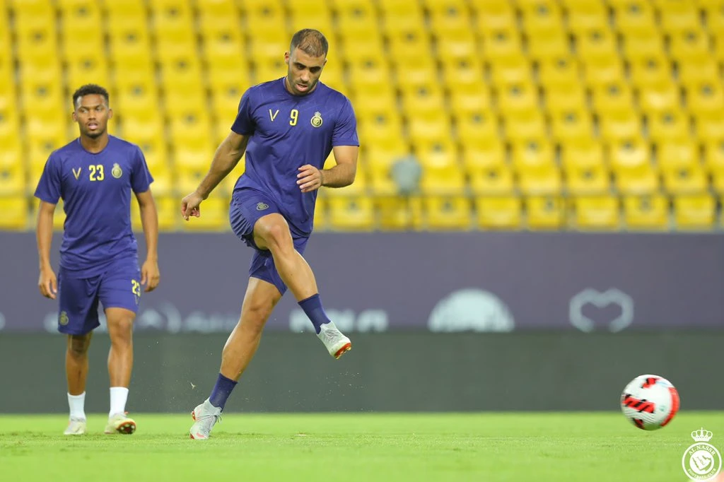 Al-Nassr’s squad continue their preparation for Thursday’s match with Abha as search for new coach continues. (Twitter: @AlNassrFC_EN)