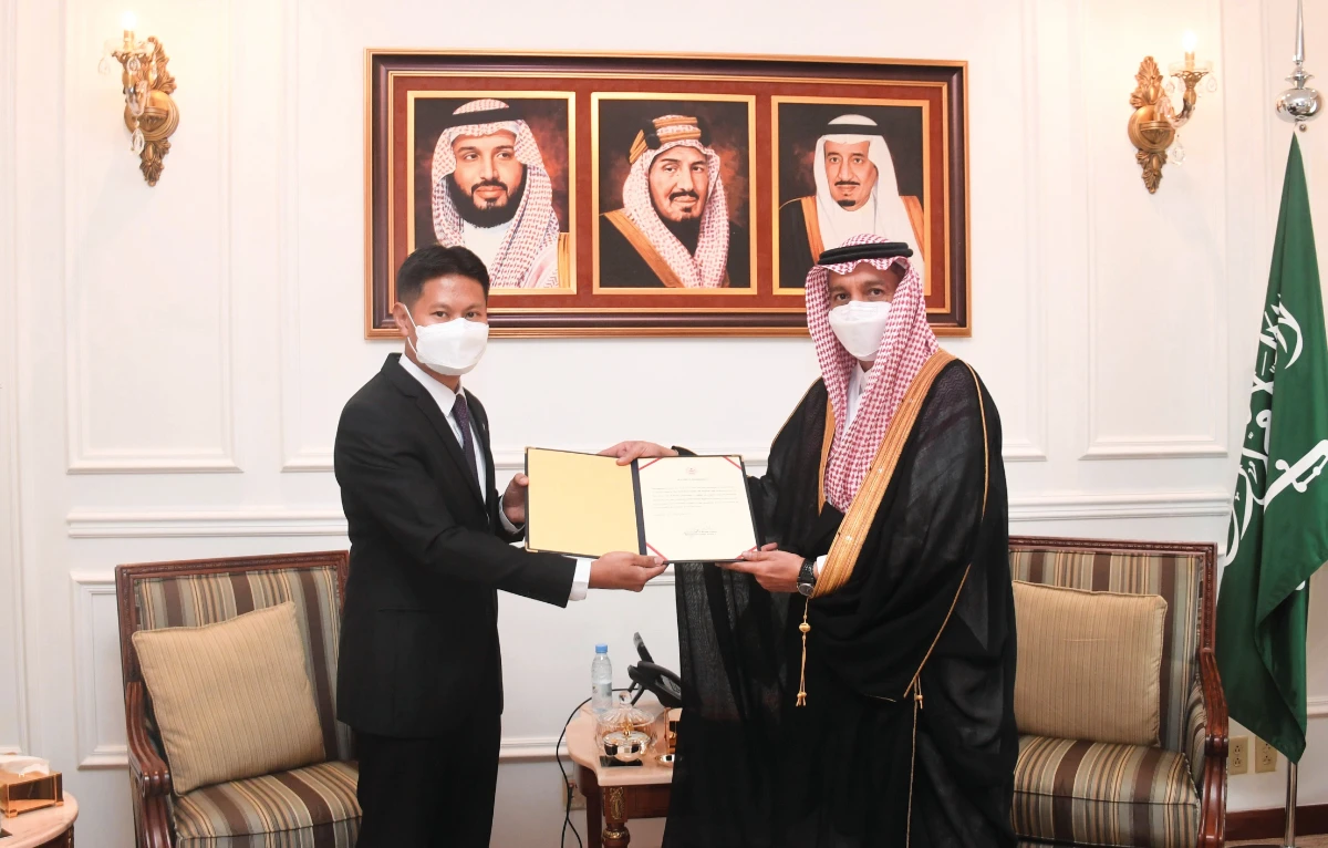 Saudi official receives Brunei diplomat in Jeedah