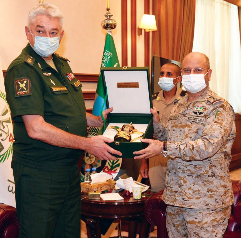 Saudi armed forces chief receives visiting Russian general