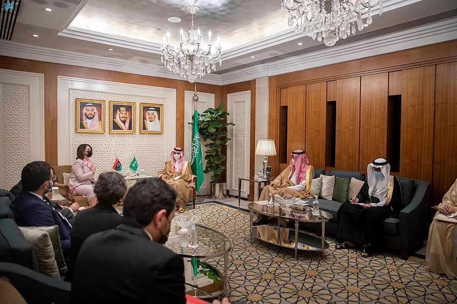 Saudi, Libyan foreign ministers discuss ways to support Libya roadmap