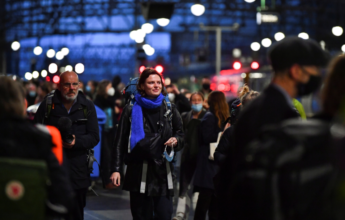 A climate activist arrives at Glasgow Central Station ahead of the UN Climate Change Conference (COP26) in Glasgow, Scotland, Britain October 30, 2021. (Reuters)