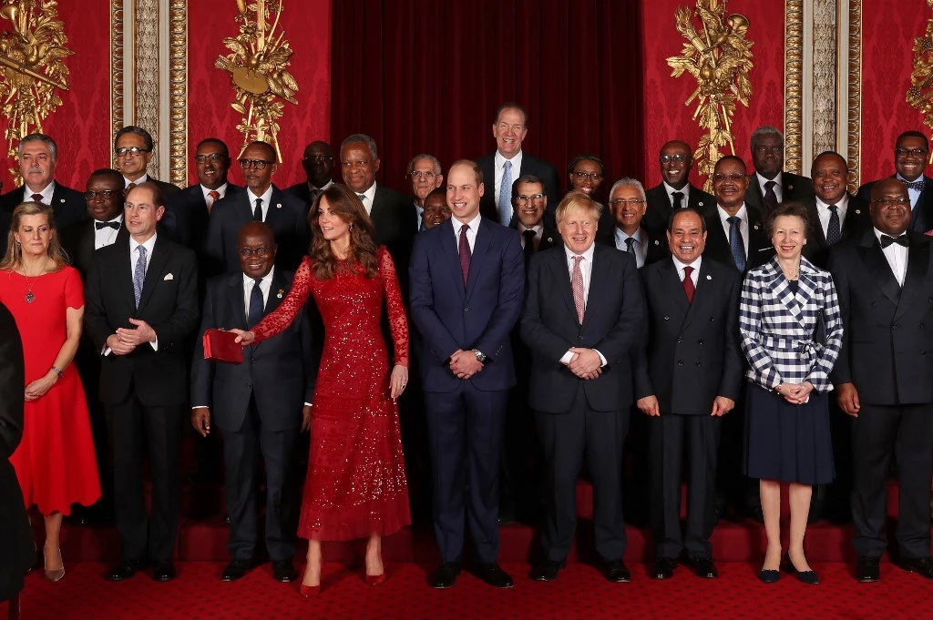 Ministers and members of NGOs attending the UK-Africa Investment Summit for a group photograph at Buckingham Palace in London. (File/AFP)