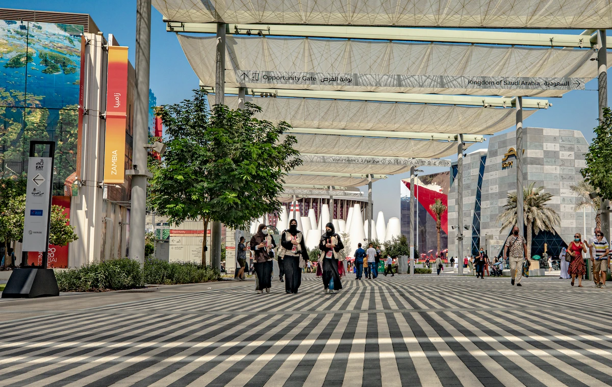 With representatives from 192 countries taking part, the 4.38 square-kilometer site features 200 pavilions. (Mohamed Fawzy/ Arab News)