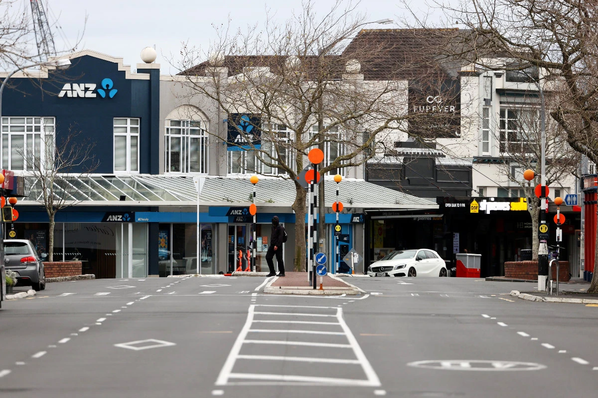 New Zealand’s Delta outbreak spreads outside Auckland