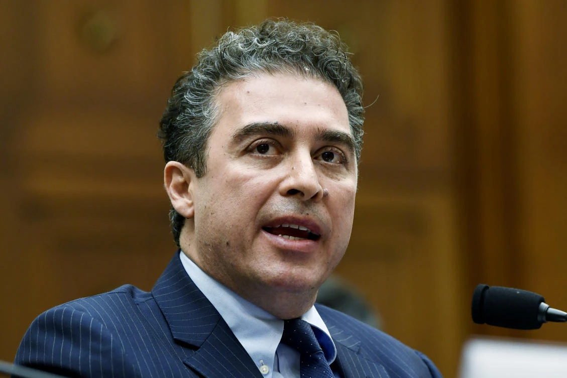 Son demands Iran free ailing father for urgent medical care