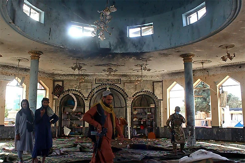 At least 100 dead, wounded in blast at Shiite mosque — Afghan Taliban official