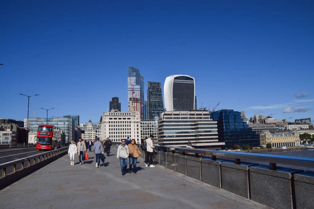 UK seeks to help listed firms raise more money on stock market