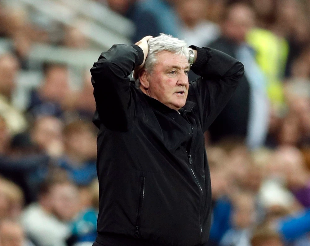 Newcastle fans urge new owners to axe Steve Bruce