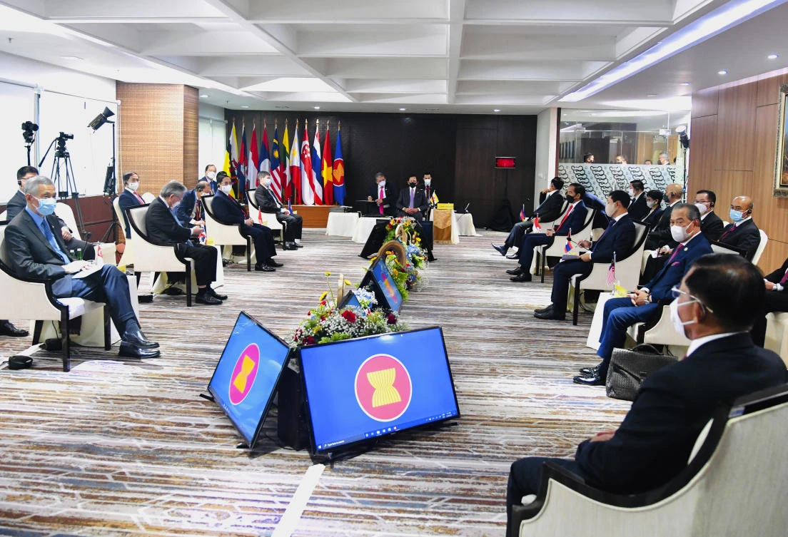 ASEAN leaders including Myanmar’s commander-in-chief Min Aung Hlaing, bottom right, convene during their earlier meeting in Jakarta, Indonesia on April 24, 2021. (Indonesian Presidential Palace via AP)