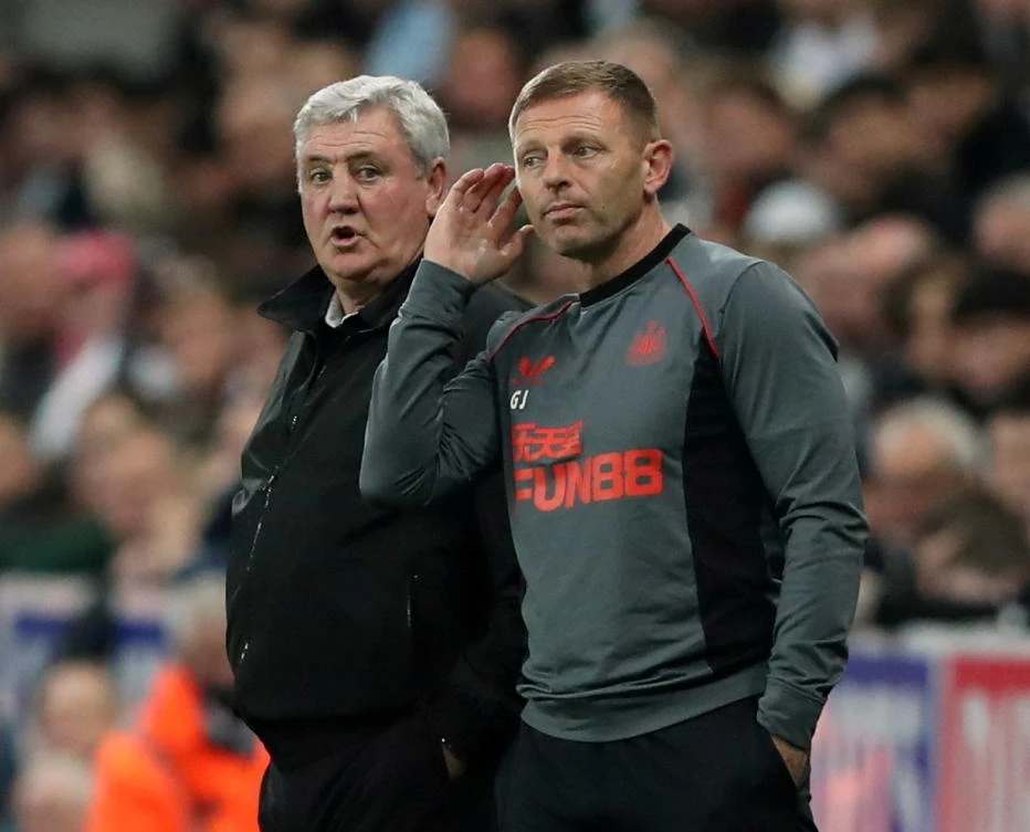 Jones takes charge of Newcastle games during new manager search