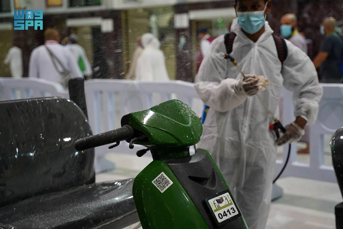 Saudi Arabia announced two deaths from COVID-19 and 43 new infections on Saturday. (File/SPA)
