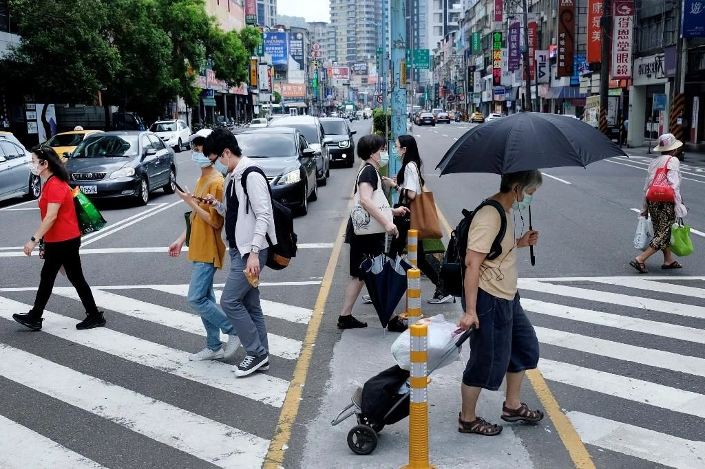 The main quake was followed by a 5.4-magnitude aftershock and Taipei’s MRT metro system shut down as a precaution for a little under an hour before service resumed. (AFP)