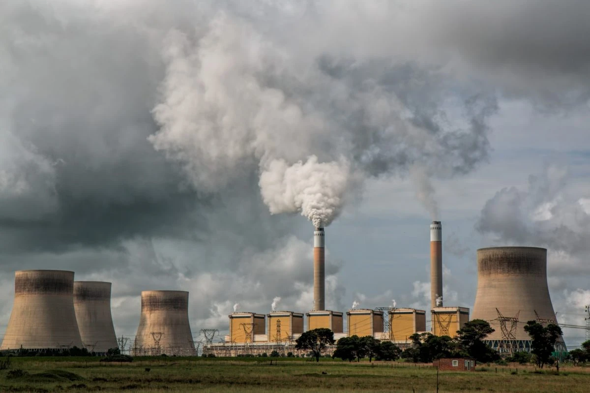 China aims to cut fossil energy use to below 20% by 2060
