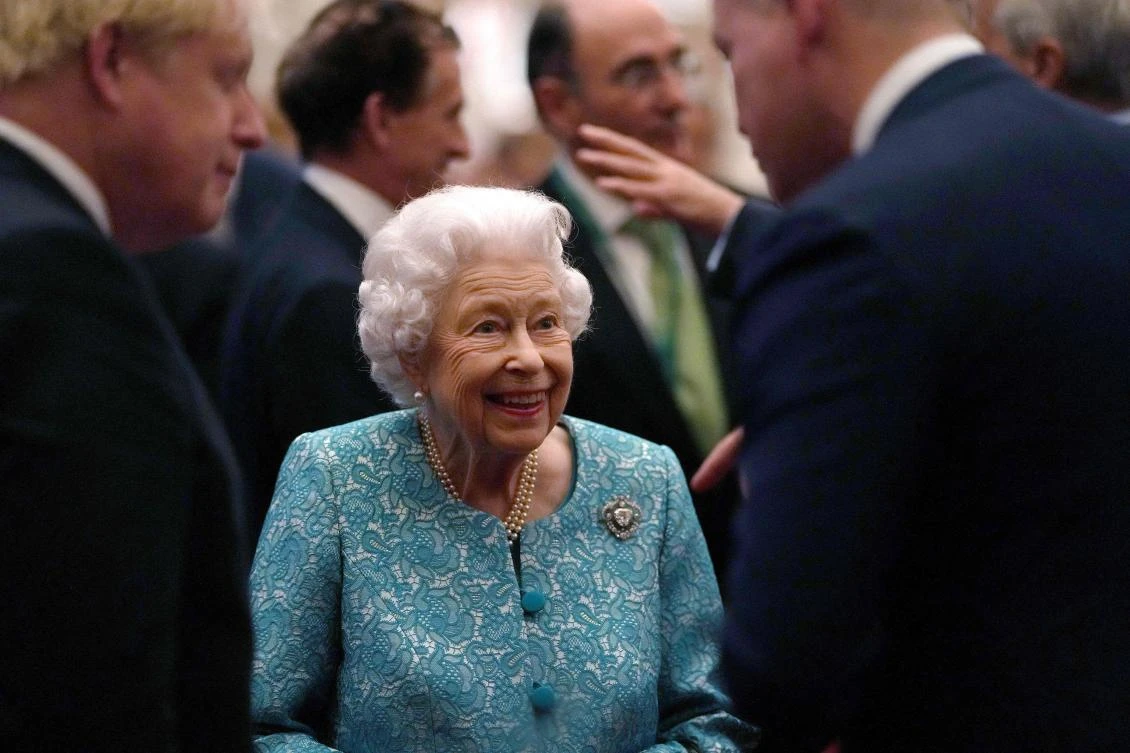 Britain’s Queen Elizabeth II has canceled her attendance at the COP26 UN climate conference in Glasgow next week following advice to “rest,” Buckingham Palace said on Tuesday. (AFP)