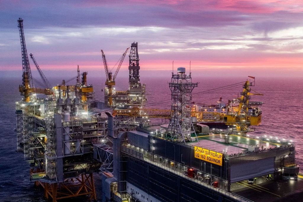 Norway's Equinor Q3 results surge to nine-year high on gas and derivatives