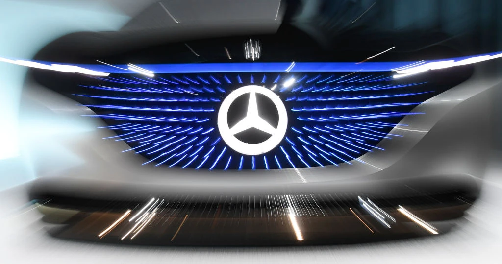German luxury carmaker Daimler quarterly profits up despite chip crisis