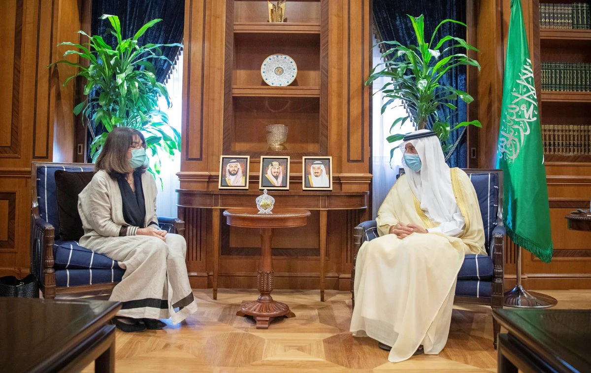 Adel Al-Jubeir receives French senate member, Nathalie Goulet in Riyadh. (SPA)