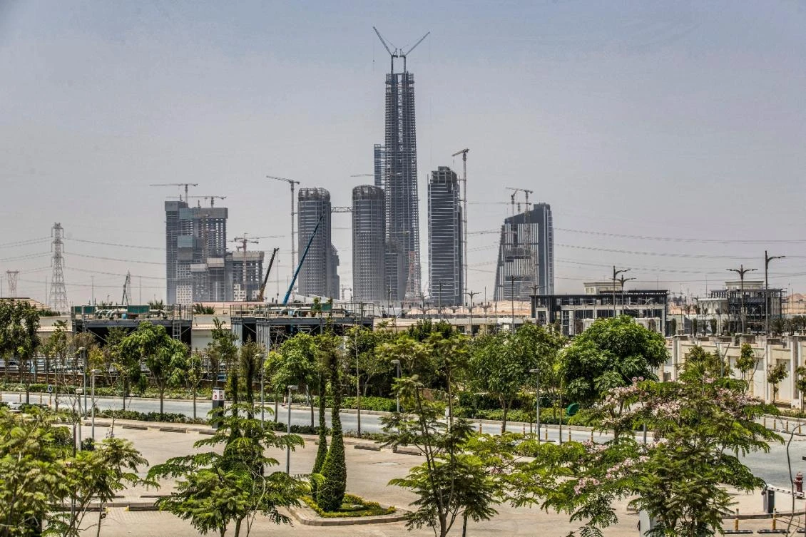This picture is a view of the "Iconic Tower" skyscraper (C) and other construction work ongoing at the "business and finance district" of Egypt's "New Administrative Capital" megaproject, some 45 kilometres east of Cairo. (File/AFP)