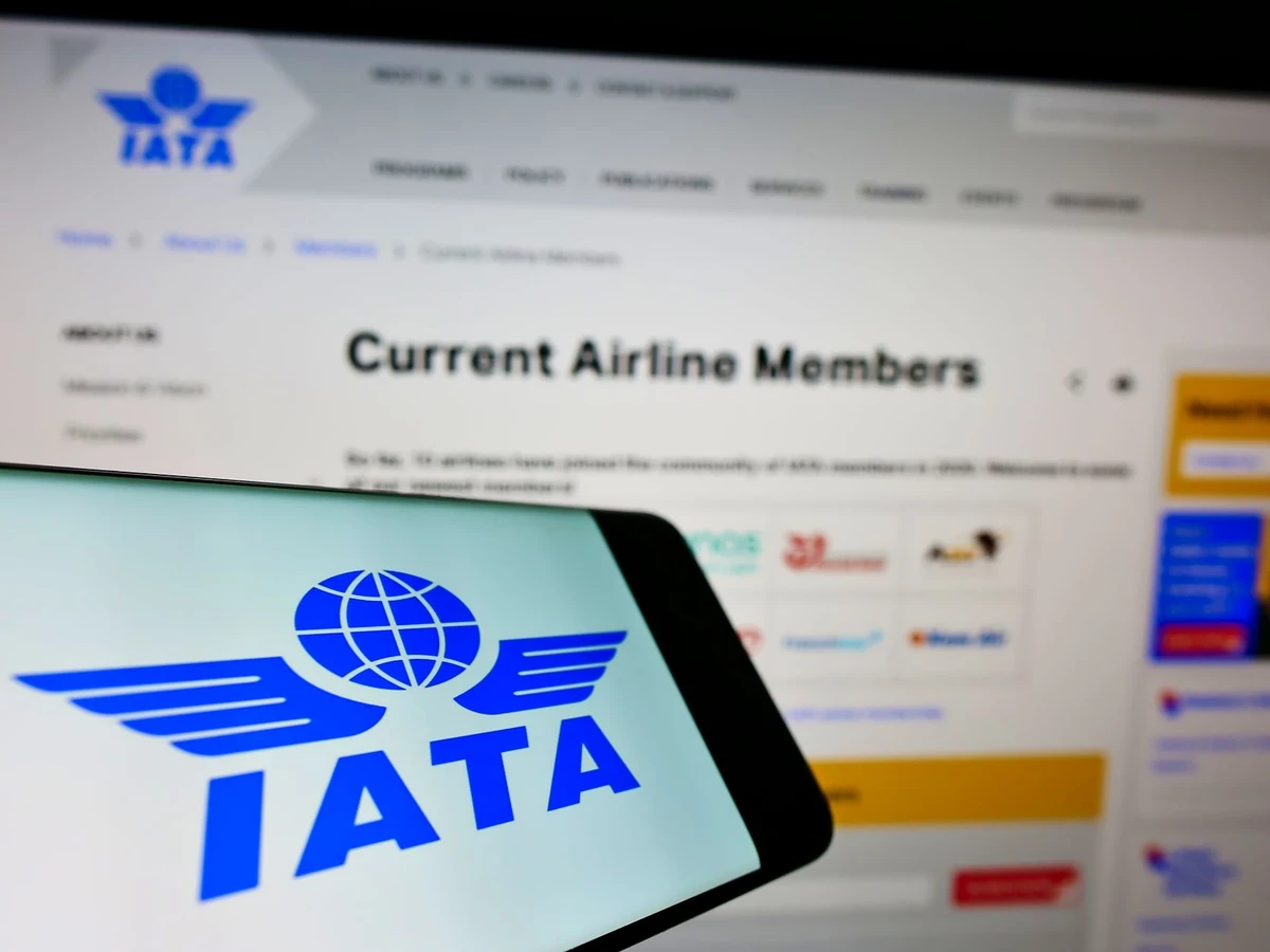 Global airlines stock value drops in October: IATA