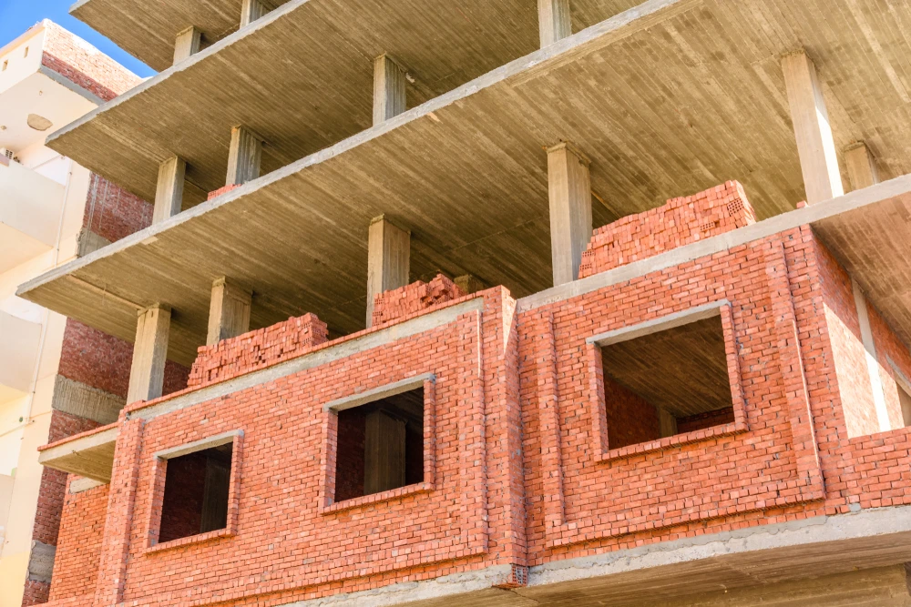 Construction of new modern residential building in Hurghada, Egypt (Shutterstock)