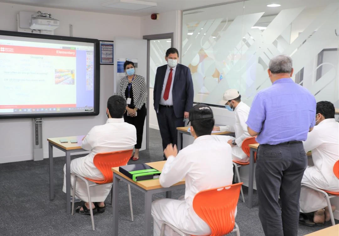 Neil Crompton met with the British Council team based in the Saudi capital for a tour of the center.