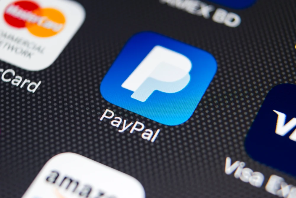PayPal stock falls after Bernstein downgraded its market share