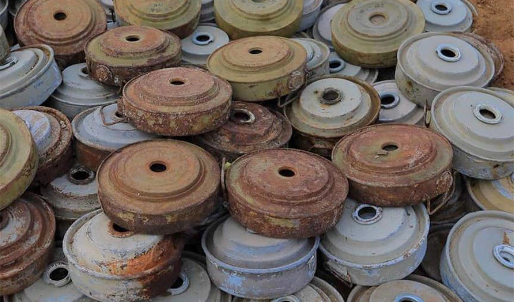 Saudi project clears 1,401 Houthi mines in Yemen