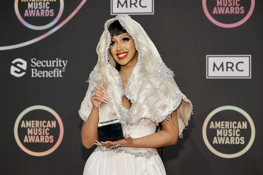 Cardi B displays lineup of striking looks while hosting 2021 AMAs, including Lebanese label