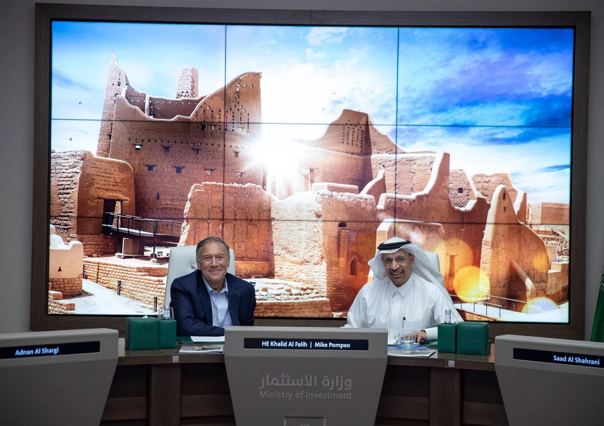 Former US Secretary of State Pompeo praises ‘amazing’ Saudi progress during visit