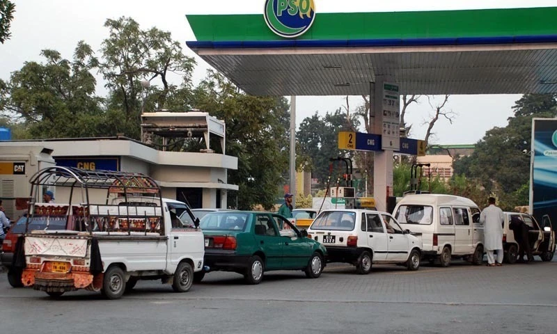 Petroleum dealers call off nationwide strike after successful ‘deal with govt’