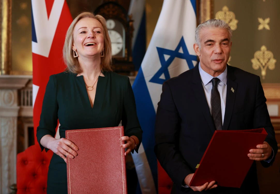 Israel’s Lapid urges world to keep up pressure on Iran