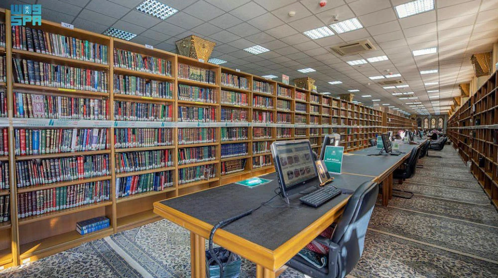 Madinah Library offers visitors 180,000 books. (SPA)