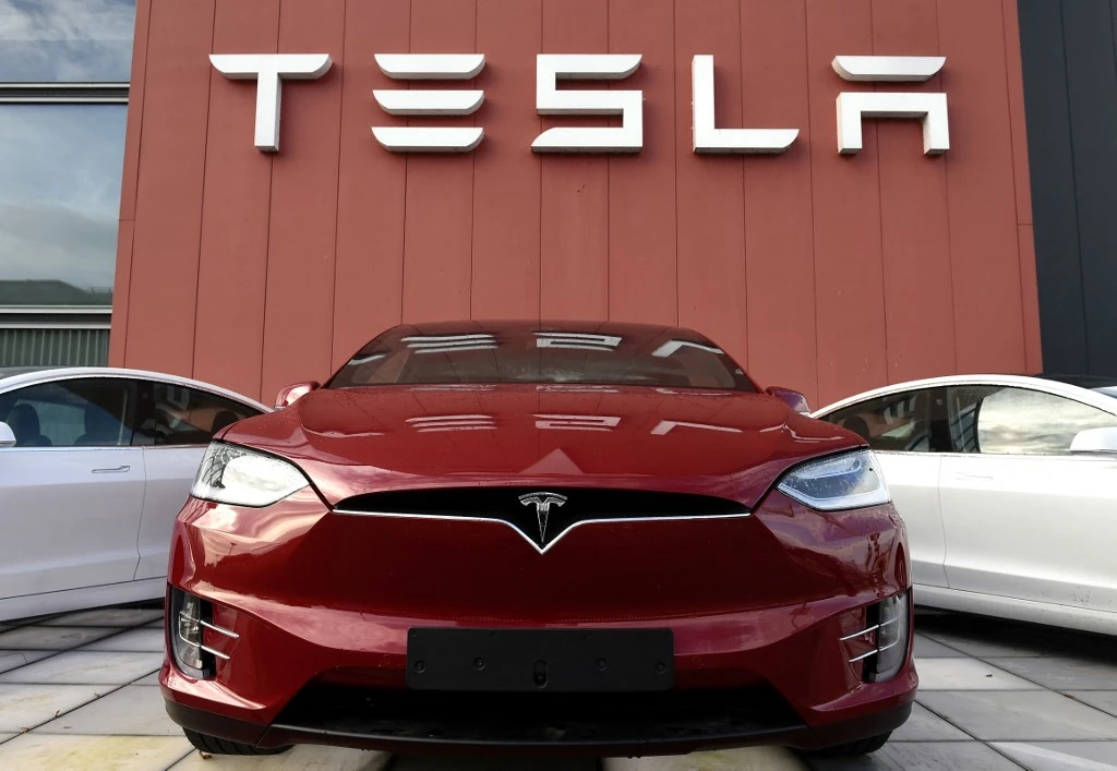 The showroom and service center for US automotive and energy company Tesla can be seen in Amsterdam. (File/AFP)