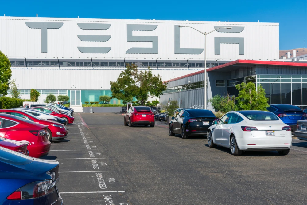Tesla officially moves headquarters from California to Texas