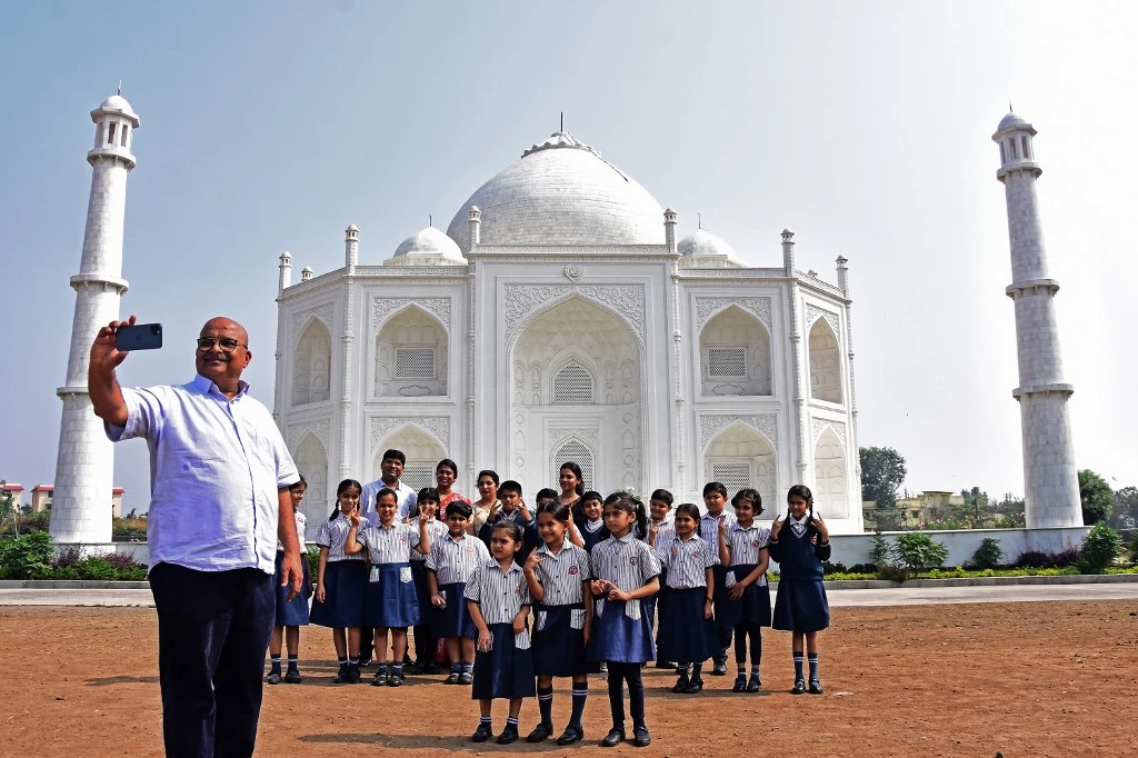 Indian couple says built replica of iconic Taj Mahal to spread ‘message of love’