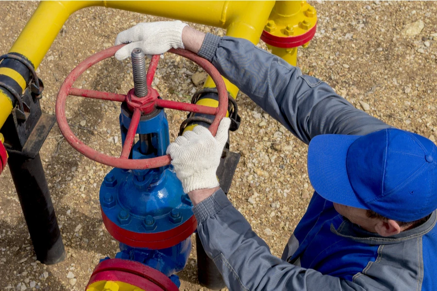 Russia’s Rosneft likely to export gas to Europe