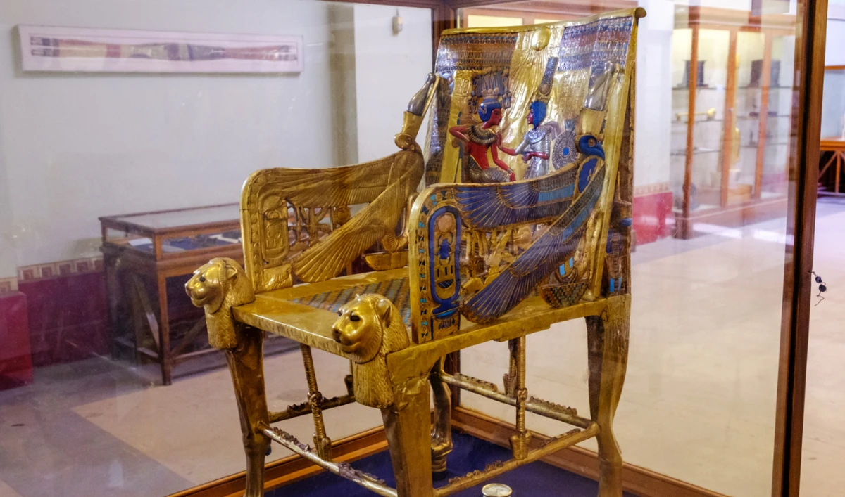 Artifacts taken from Egyptian antiquity sites are trafficked through Europe and the Gulf. (Shutterstock)