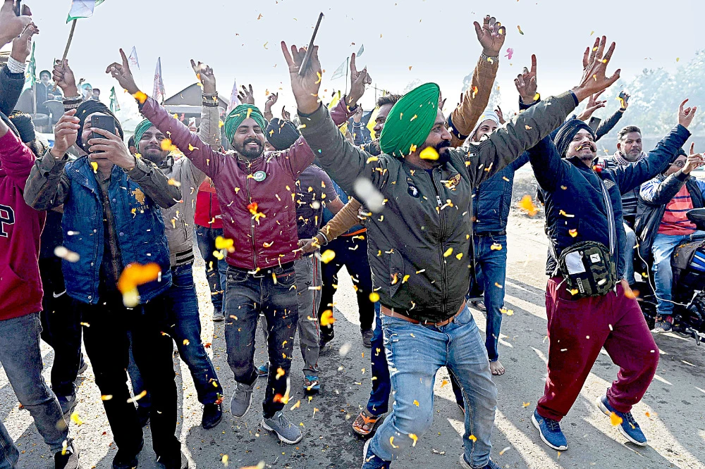 Indian farmers return home after yearlong protests