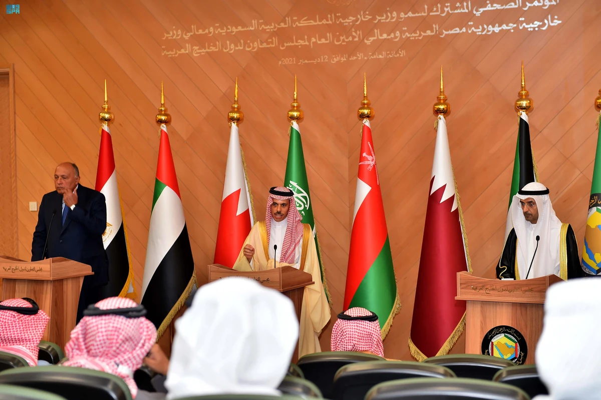 Saudi, Egyptian foreign ministers, GCC chief focus on peace, security in Gulf region
