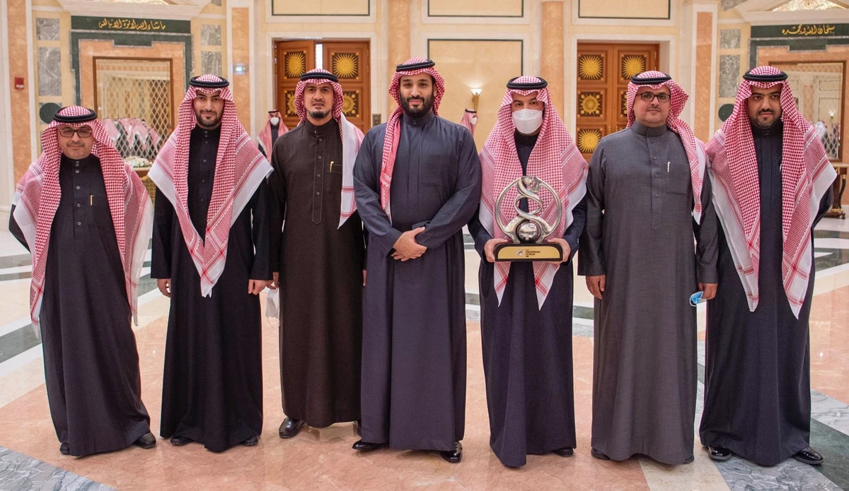 Saudi Crown Prince Mohammed bin Salman congratulates Al-Hilal on recent AFC Champions League triumph. (Ministry of Sports)