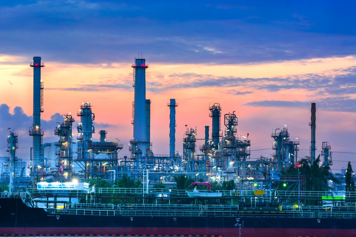 This year’s sharp spike in energy prices should serve as a wake-up call to re-examine the squeeze the ESG agenda is putting on companies as well as political demands for a cliff edge end to fossil fuel. File