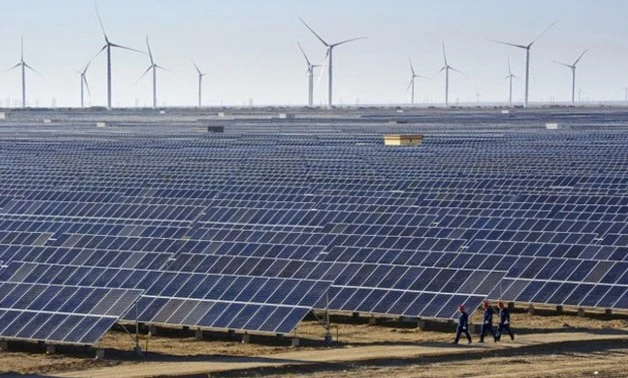 UAE’S AlNowais invests $1bn in Egyptian solar and wind projects