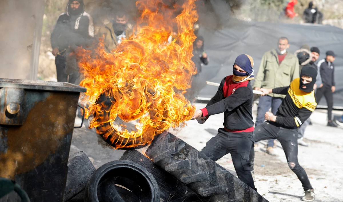 Popular Palestinian protest succeeds in stopping settler march