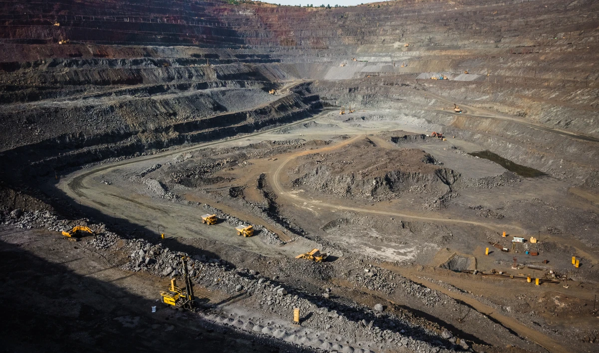 The Philippines’ annual export revenue from its mineral extraction industry could increase by up to $2 billion over the next five to six years as new mining projects take off. (Shutterstock)