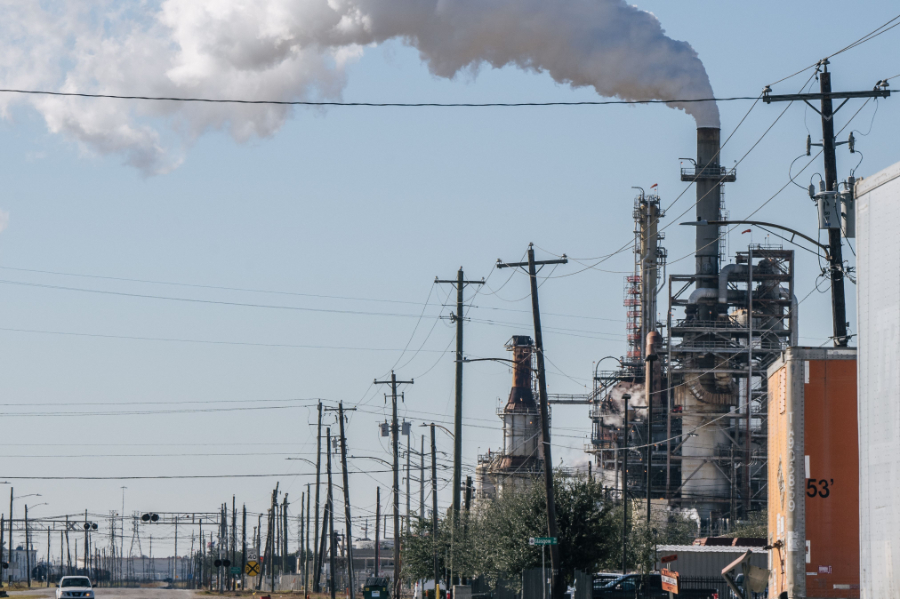 Highest oil market prices for seven years amid multiple challenges