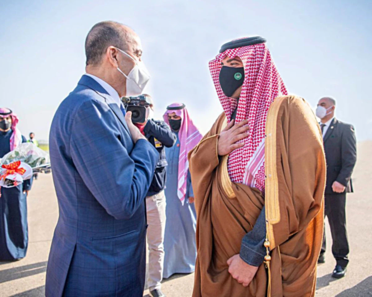 Algerian Interior Minister Kamal Beldjoud receives Saudi Interior Minister Prince Abdulaziz bin Saud bin Naif is received at Houari Boumediene Airport in Algiers on Saturday. (SPA)